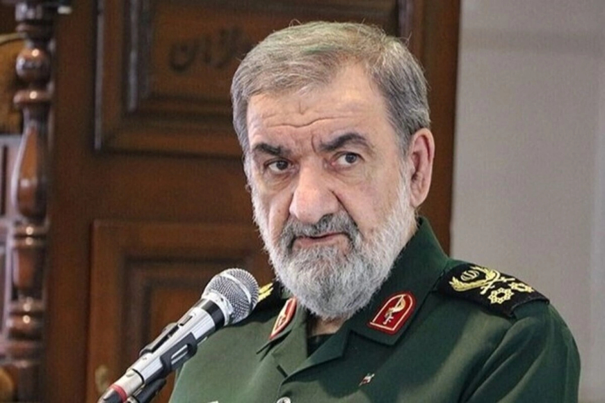 محسن رضایی: باید از تیم مذاکره‌کننده حمایت کنیم