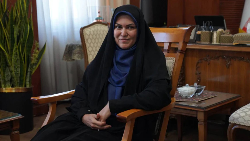 عضو کمیسیون اقتصادی:اولویت اصلی کشور صیانت از اشتغال و احیای صنایع مادر است/ بانک‌ها مانع تعدیل نیرو در واحدهای آسیب‌دیده از جنگ شوند